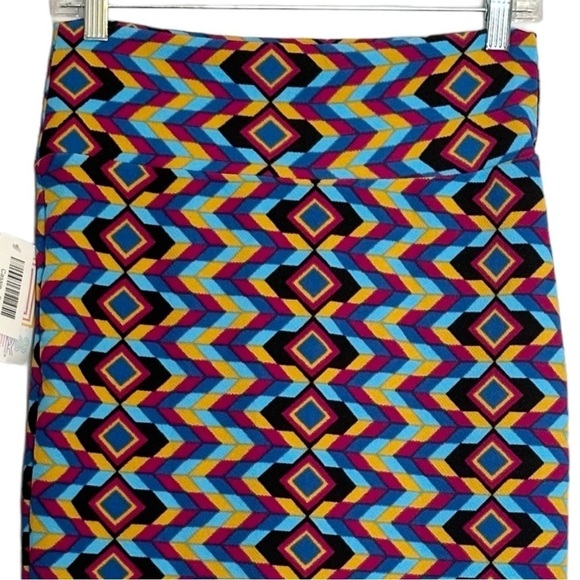 🌺 Lularoe Cassie Multicolor Geometric Print Stretchy Pencil Skirt Size S NWT - Picture 2 of 7